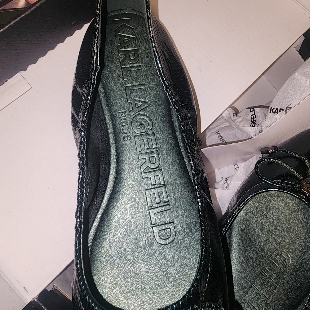 Karl Lagerfeld Velma Almond Toe Forest Green Ballet Flats - Picture 10 of 12
